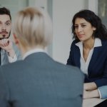 Od konfliktu do współpracy: 7 kroków, które wzmocnią Twój zespół