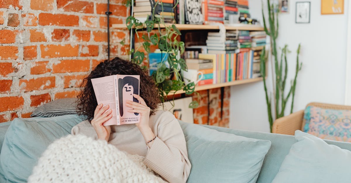 Poza wygodą: 9 kroków, by odważnie ruszyć naprzód bez żalu