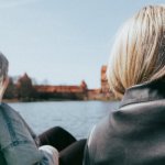 Serce i głowa w duecie: 10 codziennych nawyków, które rozwiną Twoją empatię i inteligencję społeczną