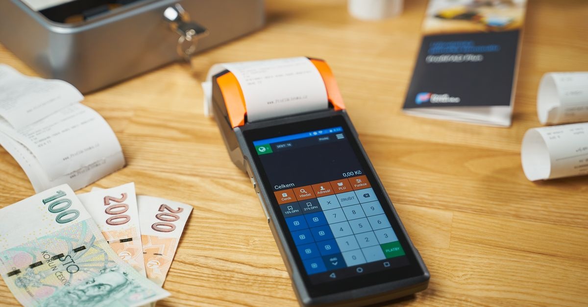 Od chaosu do cash flow: samodzielne ogarnianie finansów małej firmy krok po kroku